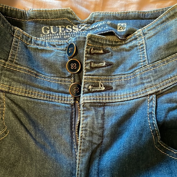 Vintage high waisted flair leg guess jeans - Picture 2 of 2